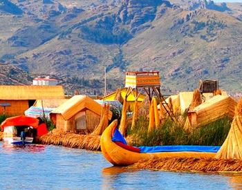 Tours por las Islas de los Uros, Lago Titicaca