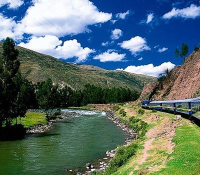 Tour en tren hacia Machu Picchu 2Días/1Noche 
