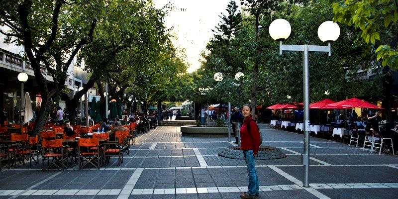 Walking tours in Mendoza - walkways