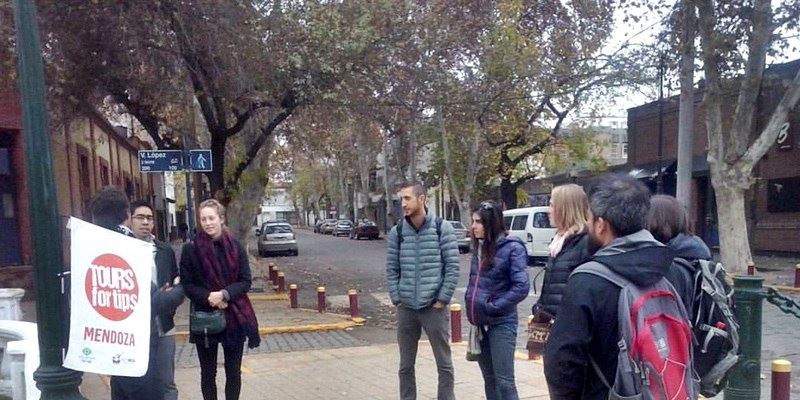 Walking tours in Mendoza