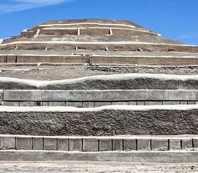 Cahuachi Pyramids Tour